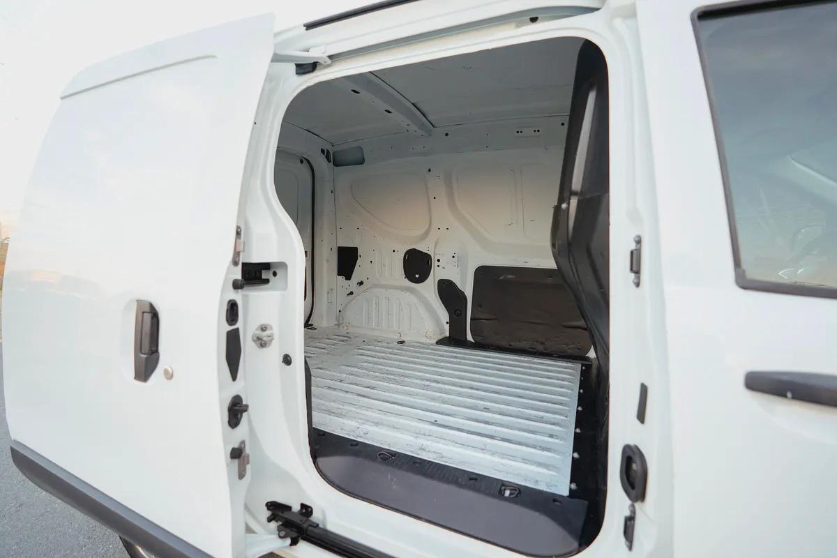 Renault Dokker Delivery Van | GCC Specs | Ref#R32766-7-7