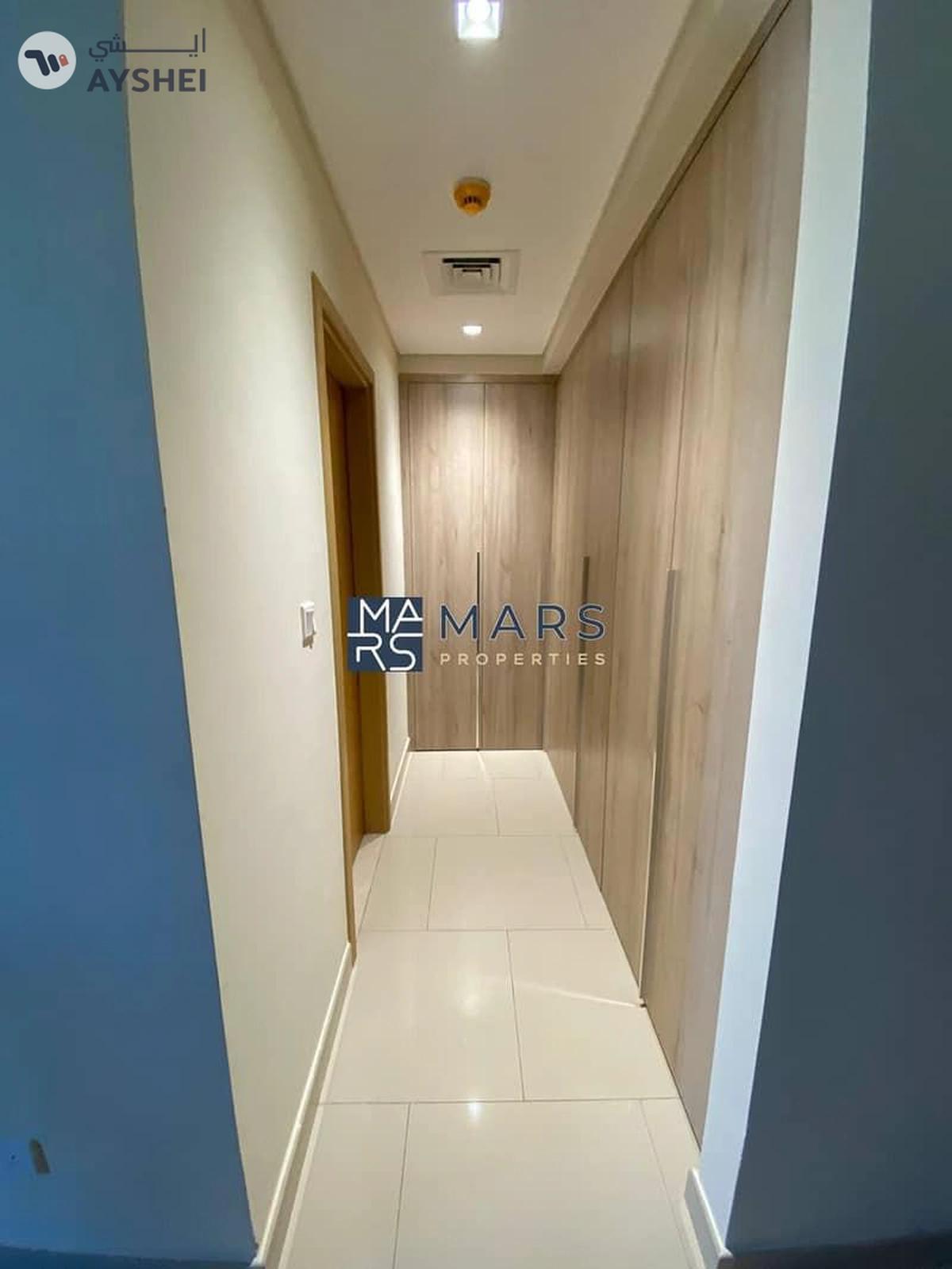 READY TO MOVE l 3 BED BIG LAYOUT | CORNER-14-14