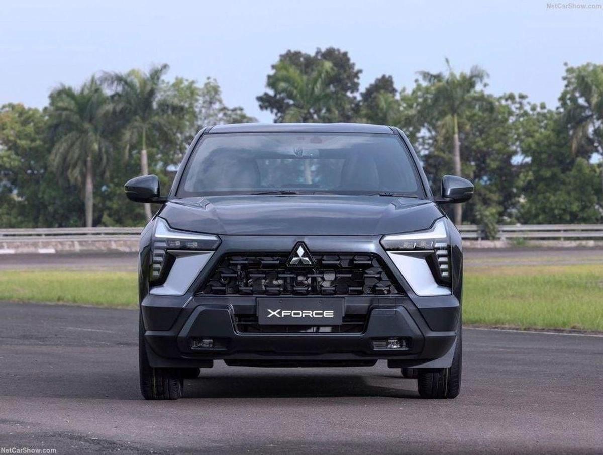 Mitsubishi Xforce Mitsubishi XFORCE H-LINE 1.5L SUV FWD 5Doors-1-1