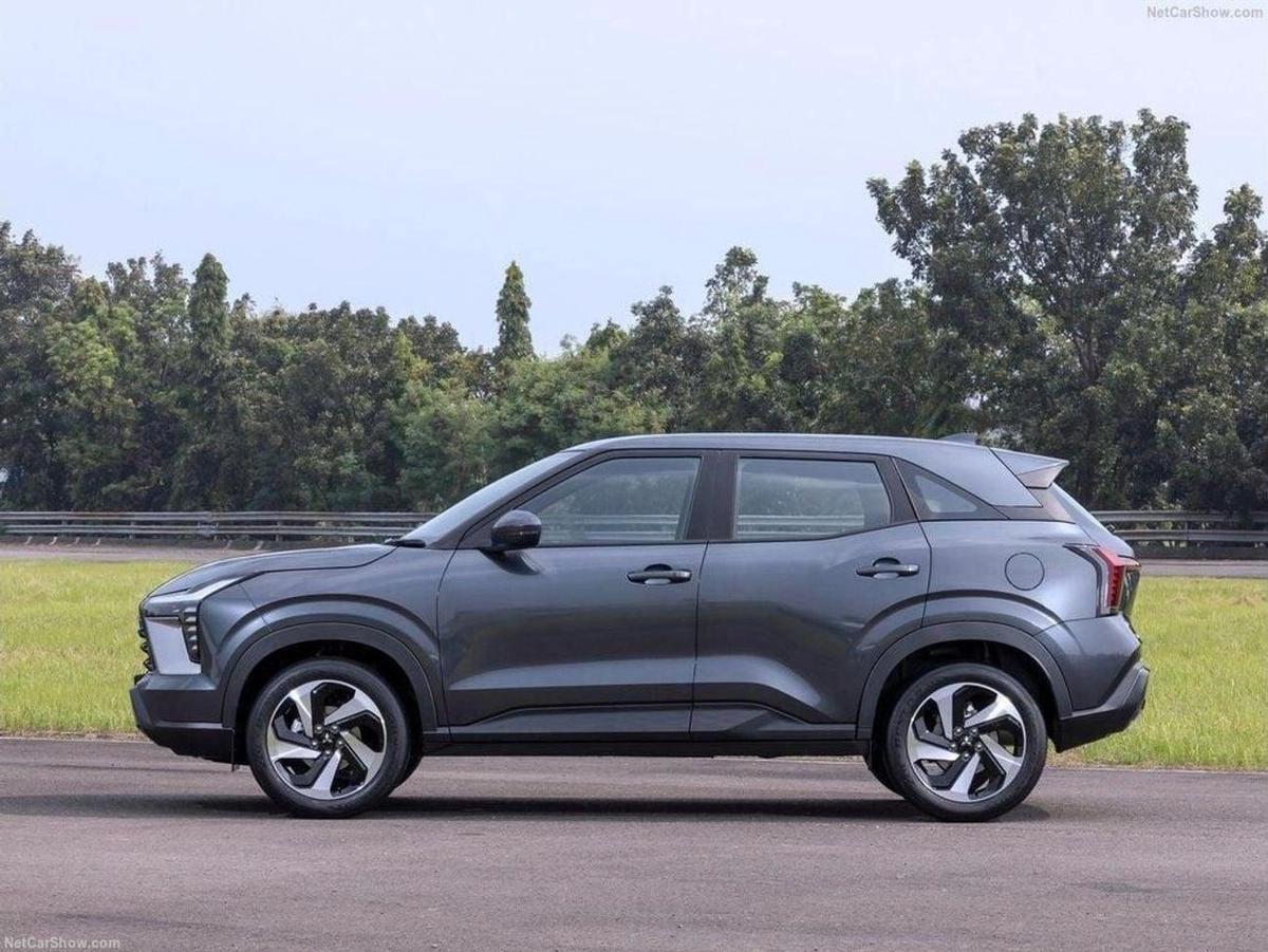 Mitsubishi Xforce Mitsubishi XFORCE H-LINE 1.5L SUV FWD 5Doors-6-6
