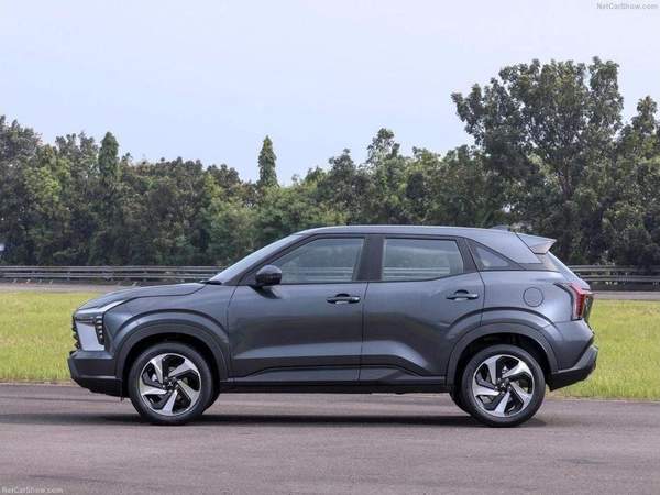 Mitsubishi Xforce Mitsubishi XFORCE H-LINE 1.5L SUV FWD 5Doors