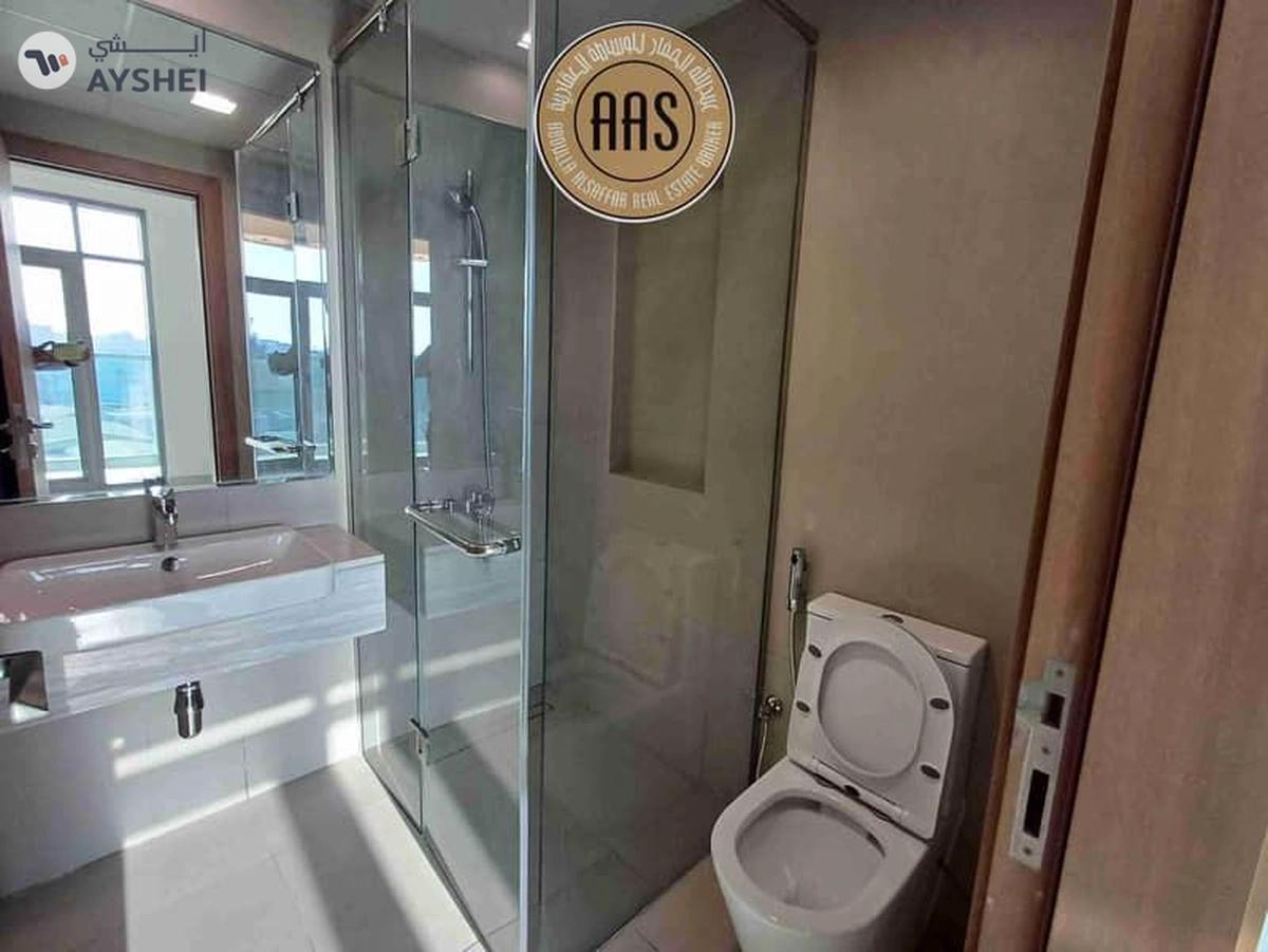 Luxurious and spacious 1BHK only 77k ready to move-5-5