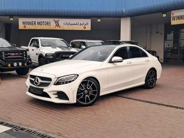 Mercedes C200 Gcc Specs Single Owner 100% Original Paint With Full Body PPF Very Well Maintained
