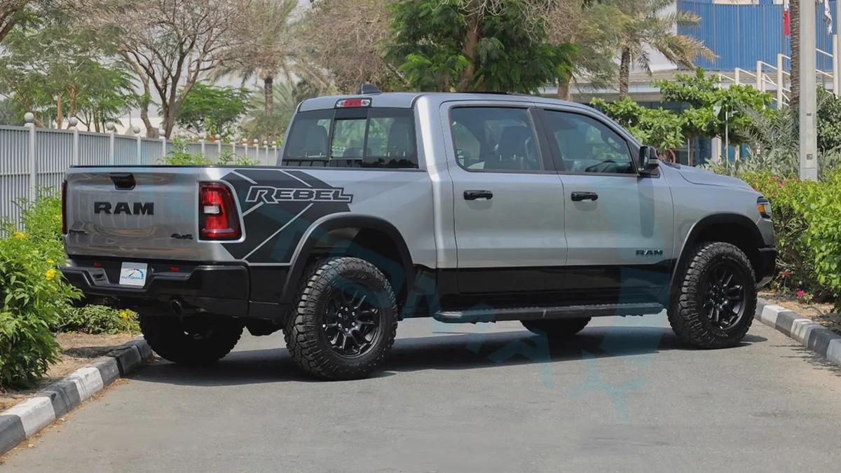 ( Only For Export ) 2026 RAM 1500 Rebel 3.0TT Hurricane GCC BRAND NEW-6-6
