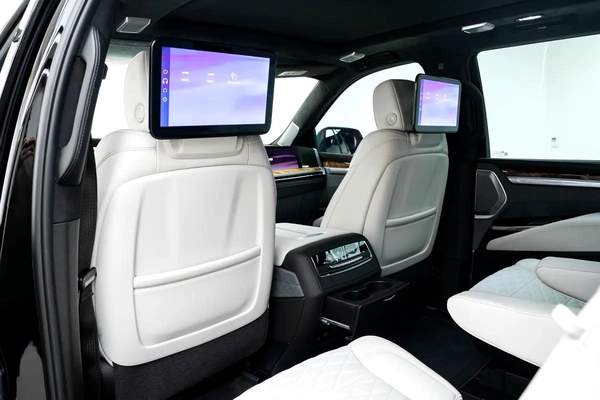 2025 CADILLAC ESCALADE 600 PLATINUM SPORT | GCC MAIN DEALER WARRANTY AND SERVICE| AKG PREMIUM AUDIO