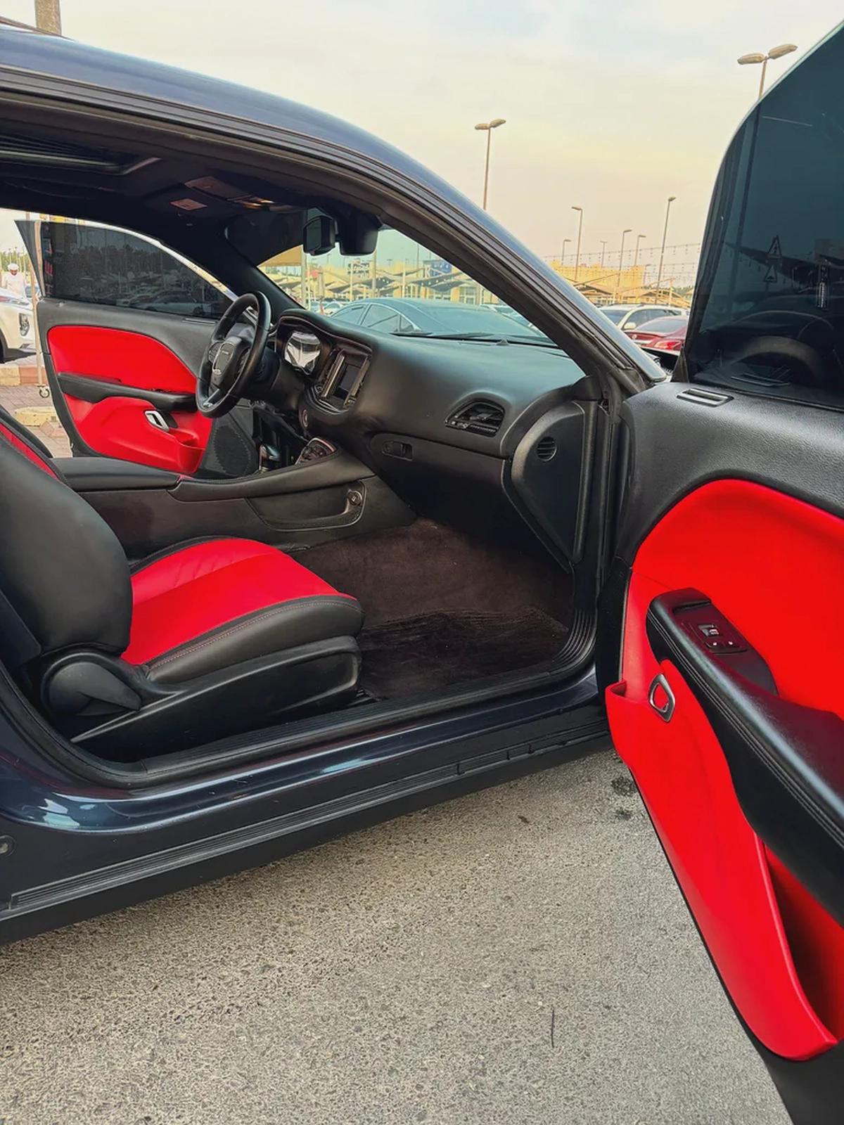 دودچ تشالينچر RT V8 5.7L HEMI موديل 2018 وارد فل اوبشن بحاله ممتازه-17-17