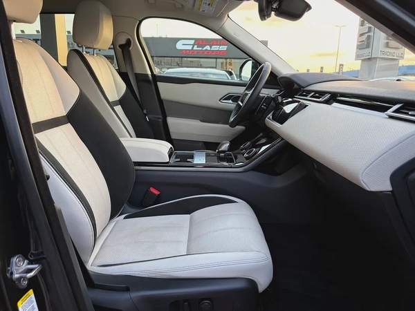 2023. Velar. Clean title.