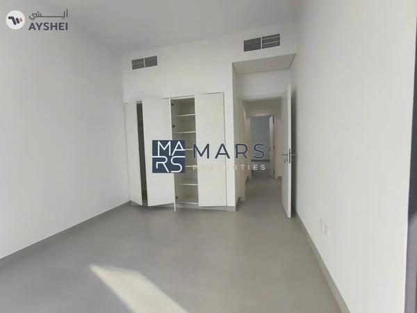 BRAND NEW SINGLE ROW END UNIT 3BHK BIGGEST LAYOUT