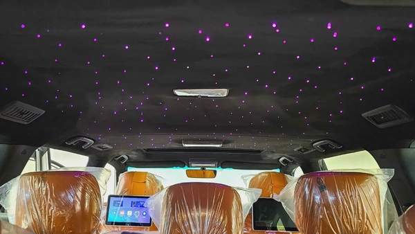 TOYOTA - LAND CRUISER - GXR 5.7L - V 8 CYLINDERS - GCC SPECS - 2019 MODEL - WHITE COLORE