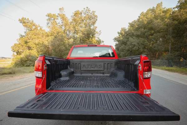 Mazda BT-50 | Double Cabin 4X2 | Manual | GCC Specs | Ref#M99655