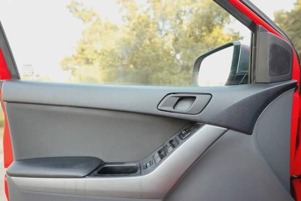 Mazda BT-50 | Double Cabin 4X2 | Manual | GCC Specs | Ref#M99655