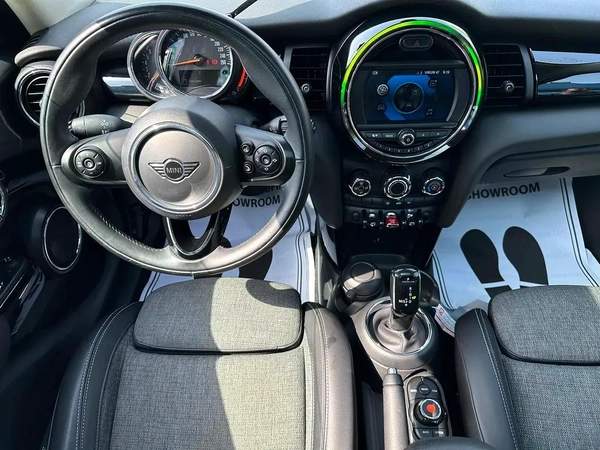 GCC Specs MINI Cooper 2020 - Excellent Condition
