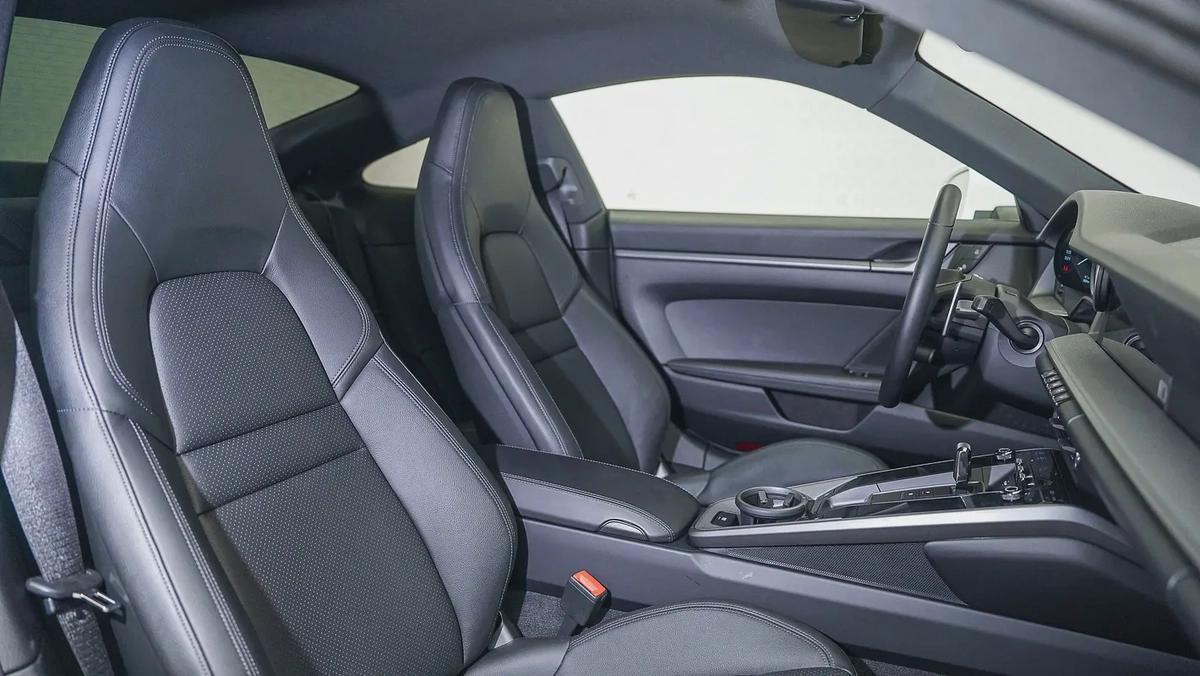 Special Offer | AED 7,447 PM | Up to 3 Years Warranty Unlimited | Porsche 911 Carrera-4-4