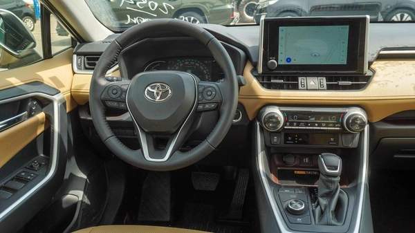 Toyota RAV4 2.5L HEV AWD Saudi Specs