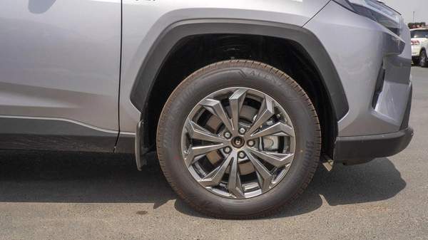 Toyota RAV4 2.5L HEV AWD Saudi Specs