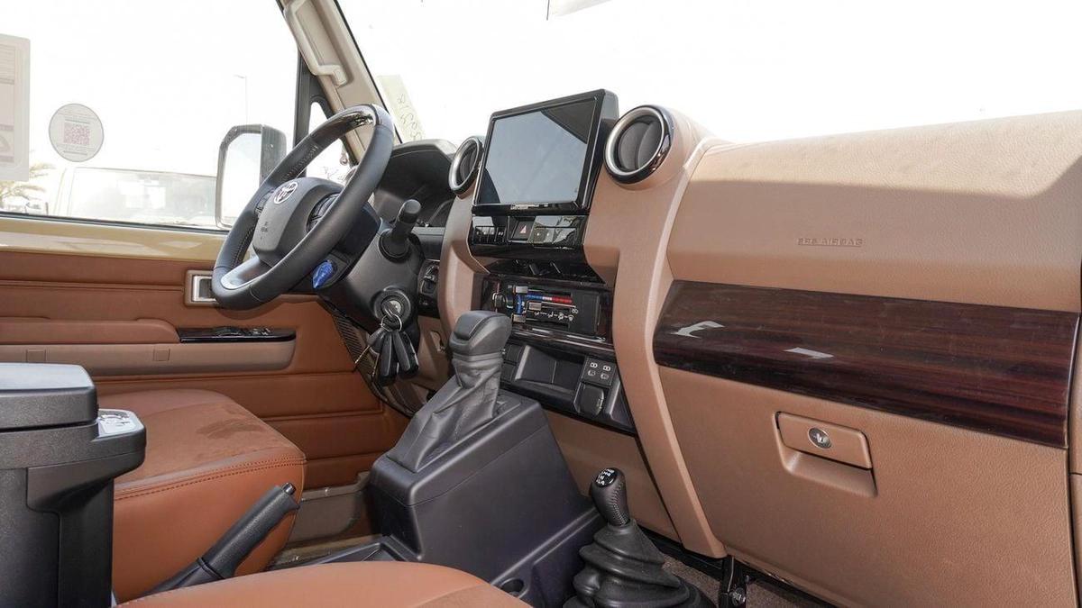 Toyota Land Cruiser 70 LX 4.0L V6 A/T-13-13