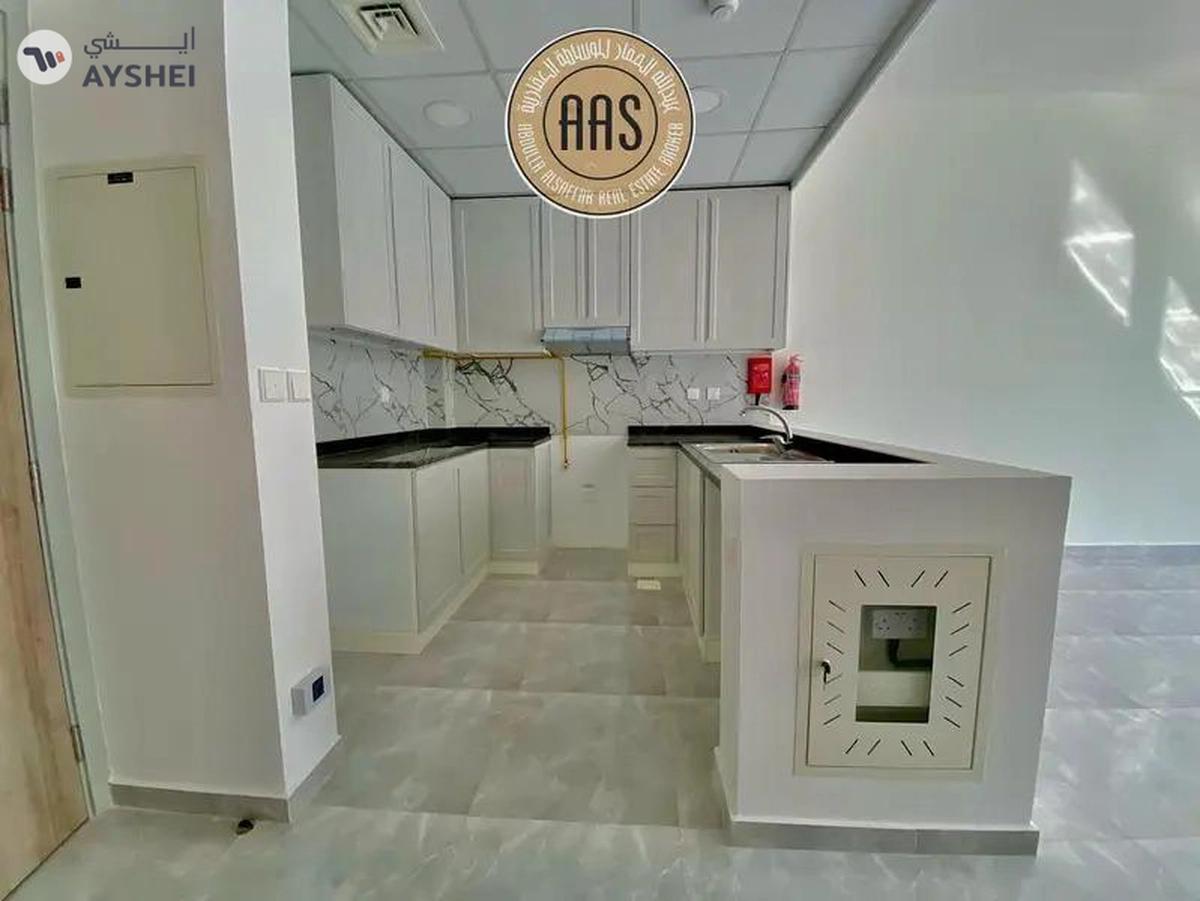 Brand New Lavish 1bhk Apartment Available-6-6