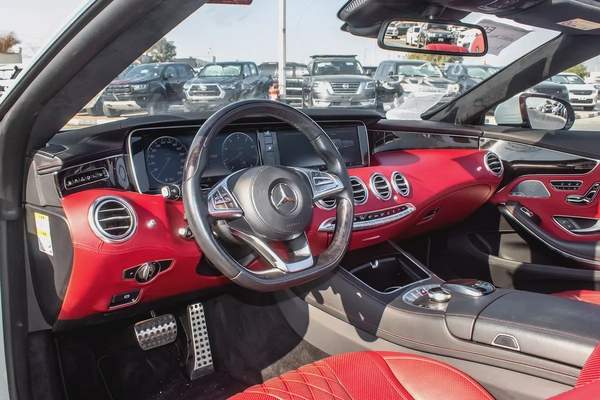 2017 - BENZ S550 CONVERTIBLE –IMMCAULATE CONDITION - | Only 35,000 KM | Full Option