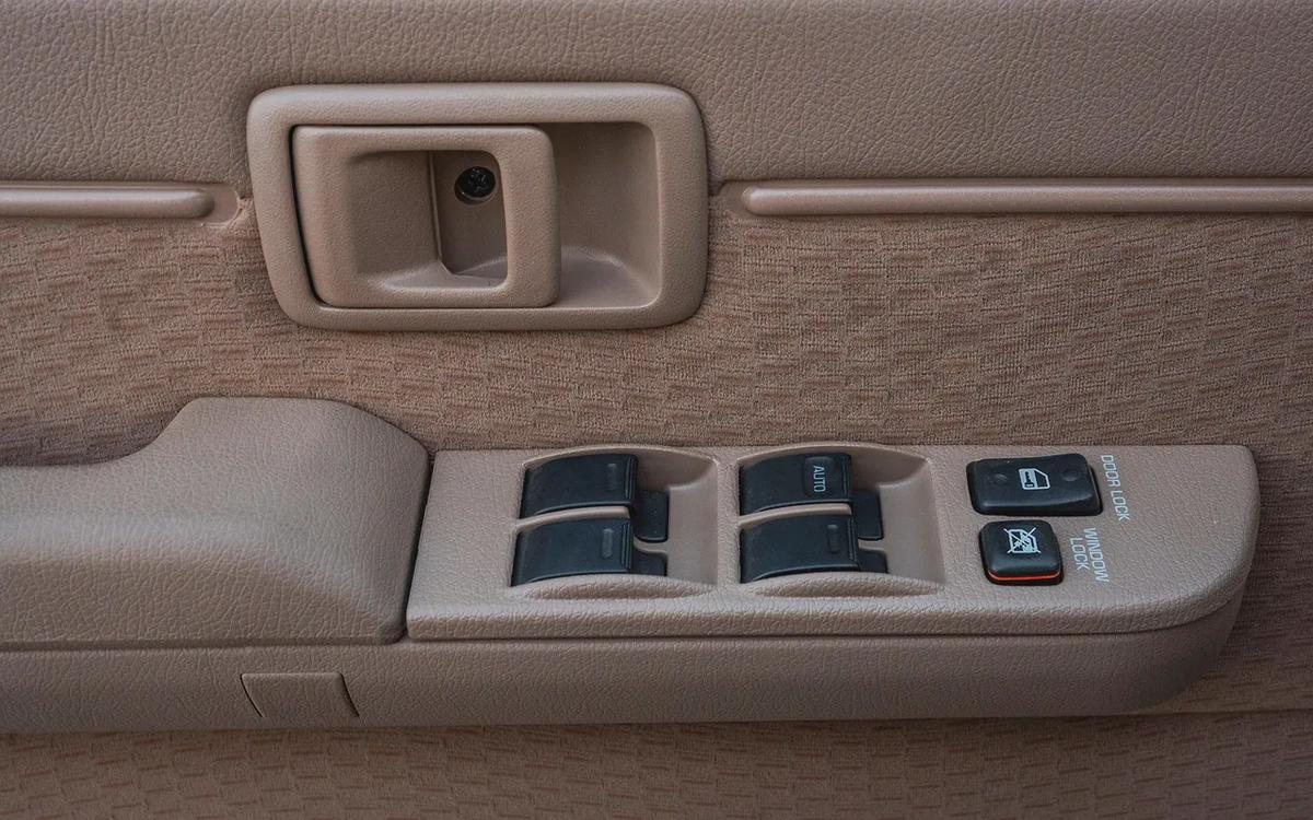 2025 Toyota LC76 2.8L Diesel MT-7-7