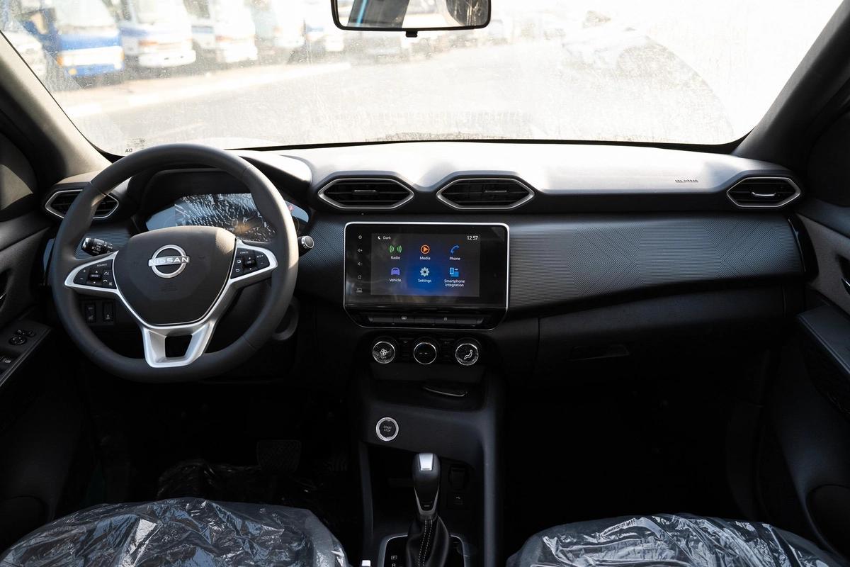 NISSAN MAGNITE SL TURBO 2025-2-2