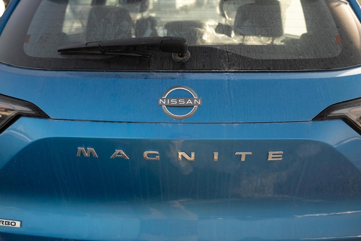 NISSAN MAGNITE SL TURBO 2025-4-4