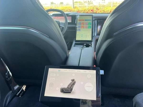 HiPhi X GT EV 690HP DOUBLE Betray 2022 0KM EXPORT ONLY.