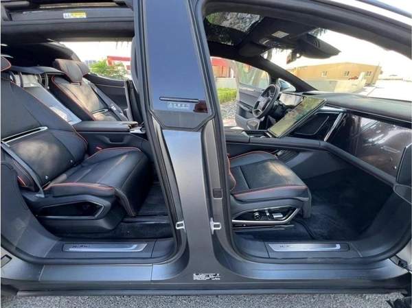 HiPhi X GT EV 690HP DOUBLE Betray 2022 0KM EXPORT ONLY.