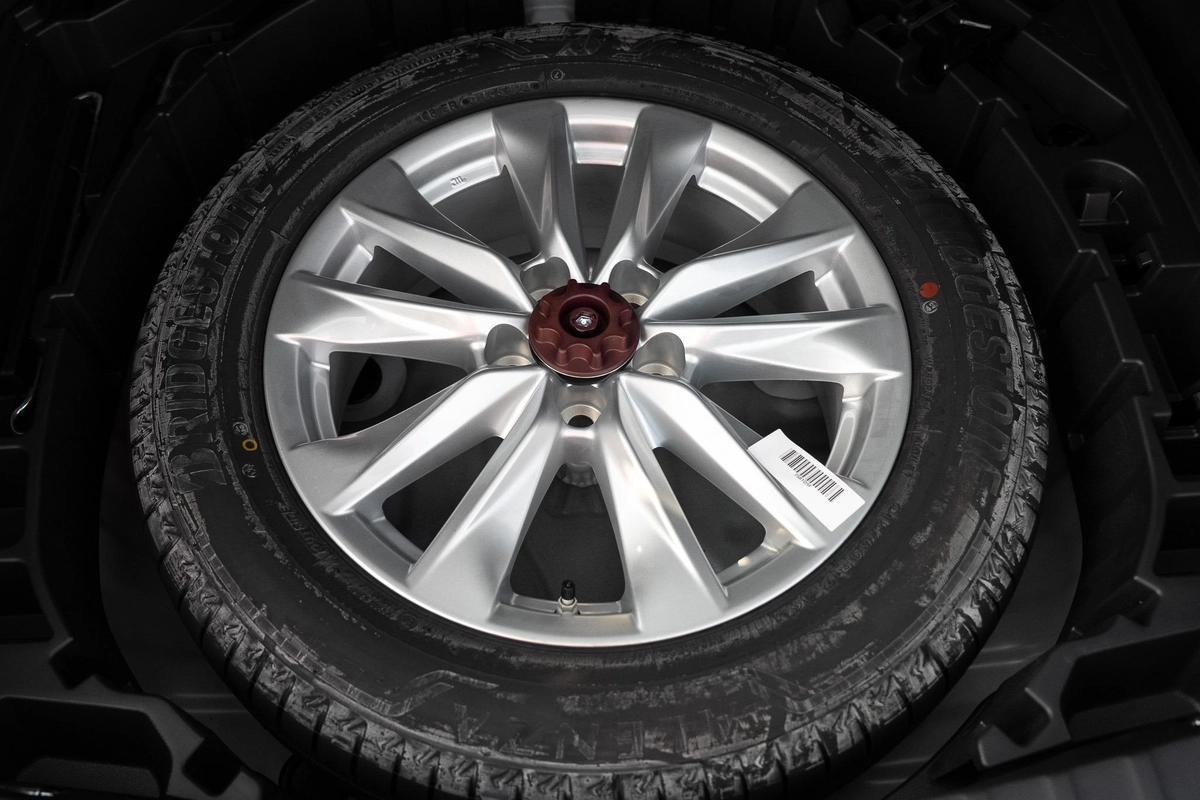 TOYOTA COROLLA CROSS 1.8L FWD 2025 | BRAND NEW | GCC SPECS-18-18