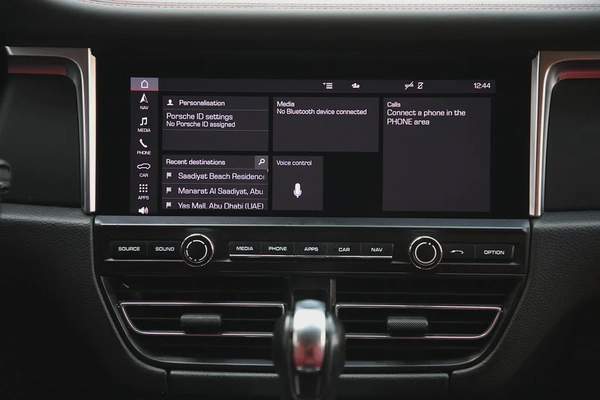 PORSCHE MACAN 2021 - GCC - FULLY LOADED - AMAZING CONDITION