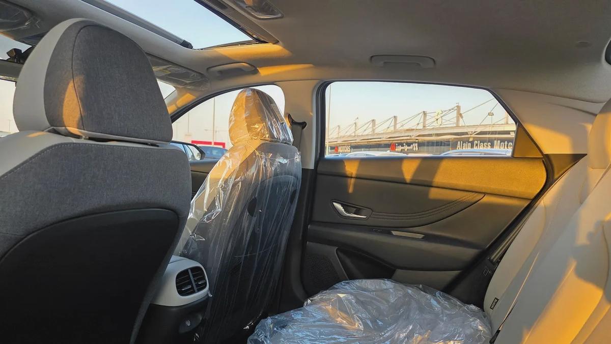 Hyundai Elantra 2025 | Full option Zero km-5-5