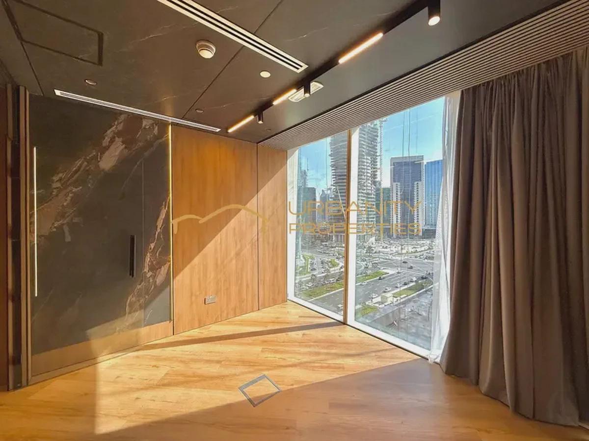 Premium Fully Fitted Office | Bright Unit | Near Metro | Grade A | Vacant-0-landscape