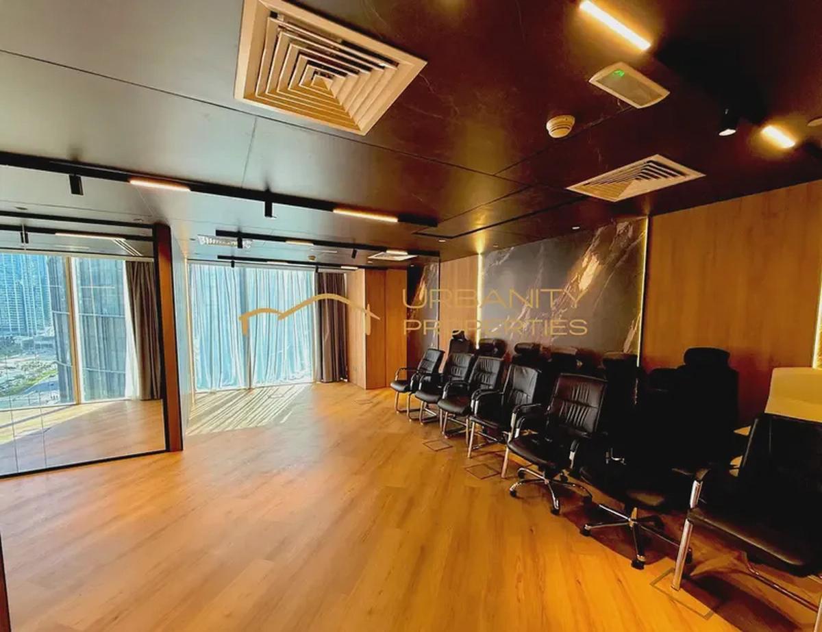 Premium Fully Fitted Office | Bright Unit | Near Metro | Grade A | Vacant-0-landscape