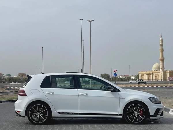 Volkswagen Golf GTI GCC full option excellent condition