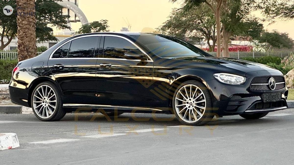Mercedes-Benz E300 Premium 2.0L-14-14