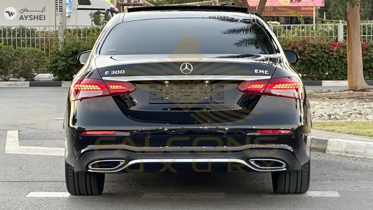 Mercedes-Benz E300 Premium 2.0L-22-22