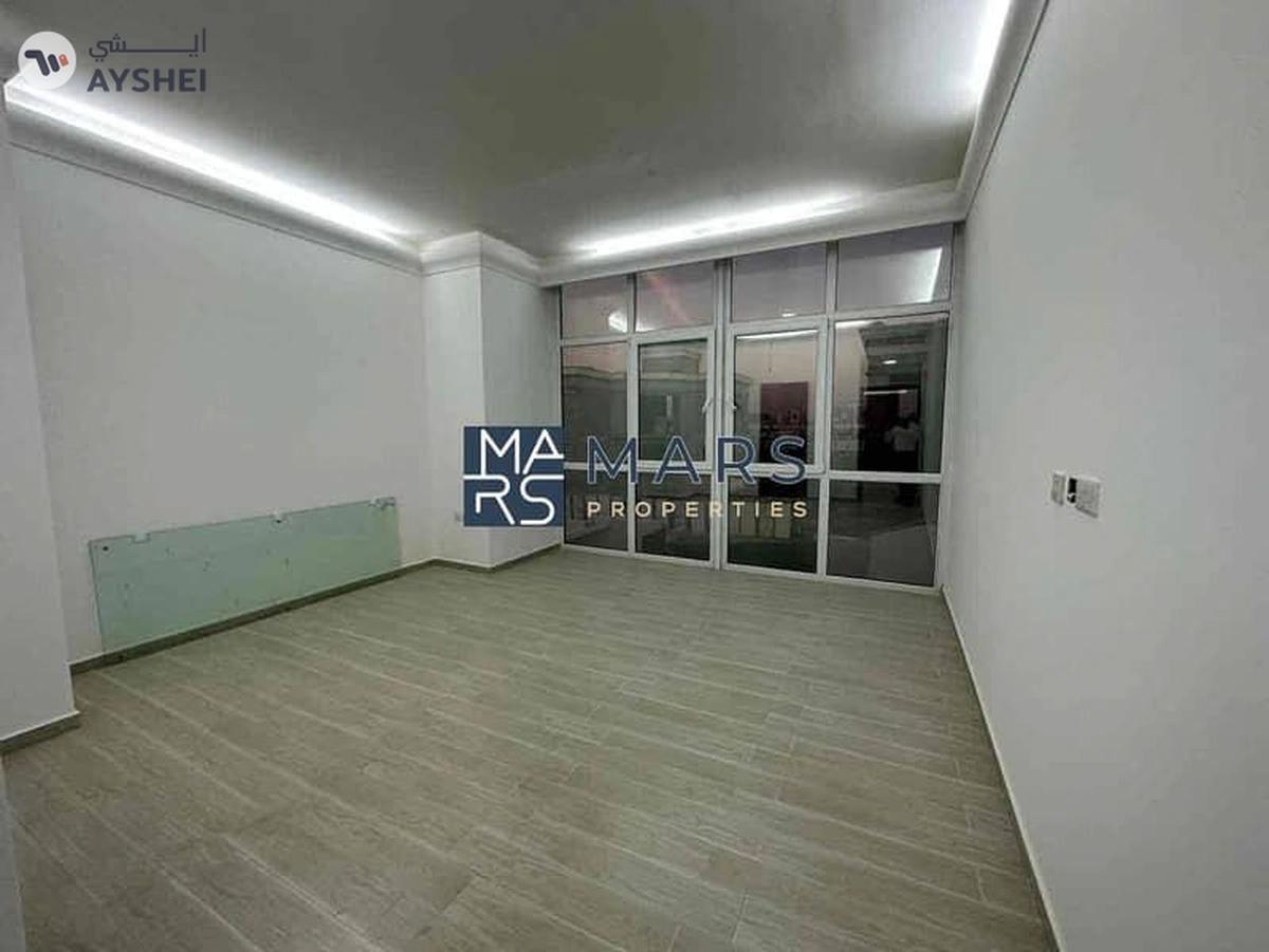 Luxury 5 bedrooms villa | near to grand mosque Sharjah | on very good price just 150,000 AED-10-10