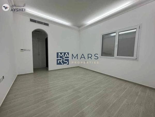 Luxury 5 bedrooms villa | near to grand mosque Sharjah | on very good price just 150,000 AED