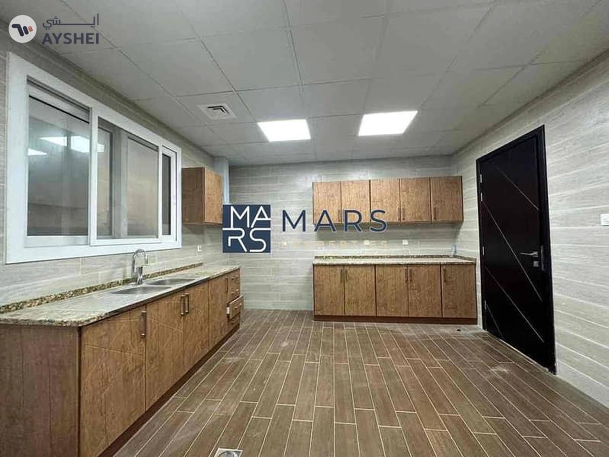 Luxury 5 bedrooms villa | near to grand mosque Sharjah | on very good price just 150,000 AED-6-6