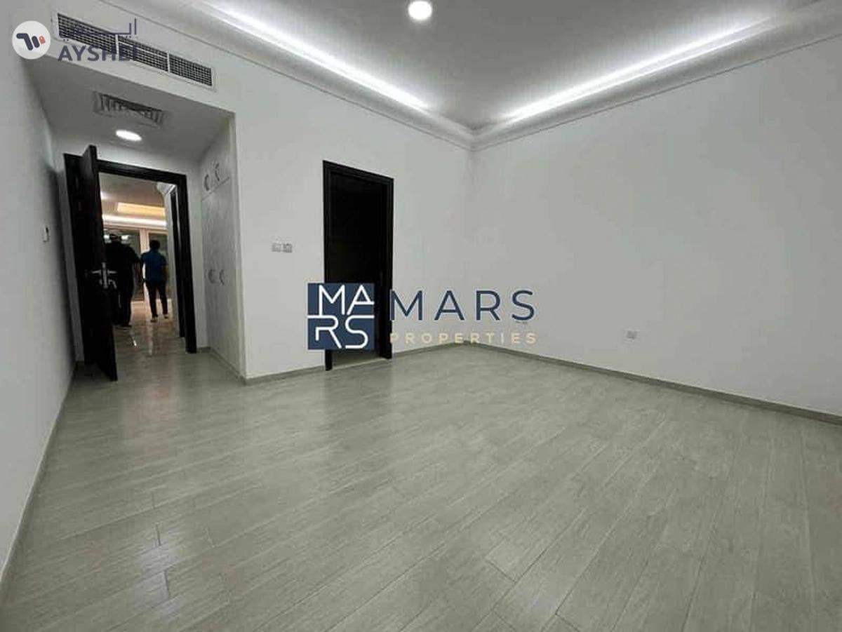 Luxury 5 bedrooms villa | near to grand mosque Sharjah | on very good price just 150,000 AED-7-7