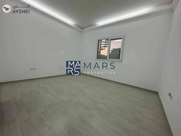 Luxury 5 bedrooms villa | near to grand mosque Sharjah | on very good price just 150,000 AED