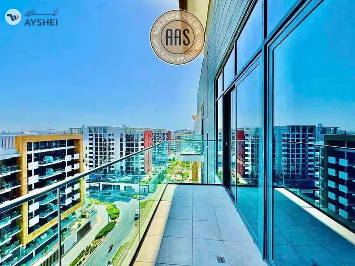 Pool view •• hot offer •• great community •• chiller free •• luxurious apartment-9-9