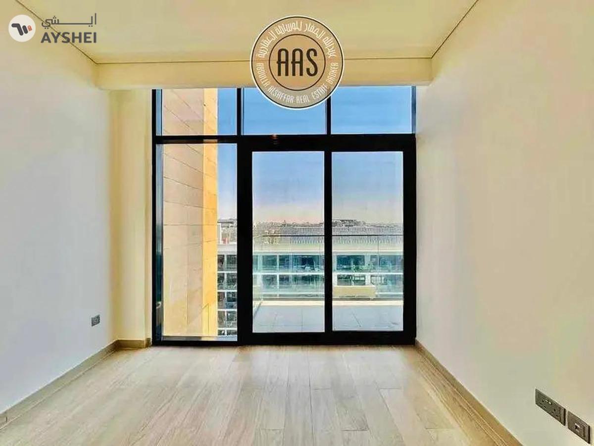 Pool view •• hot offer •• great community •• chiller free •• luxurious apartment-5-5