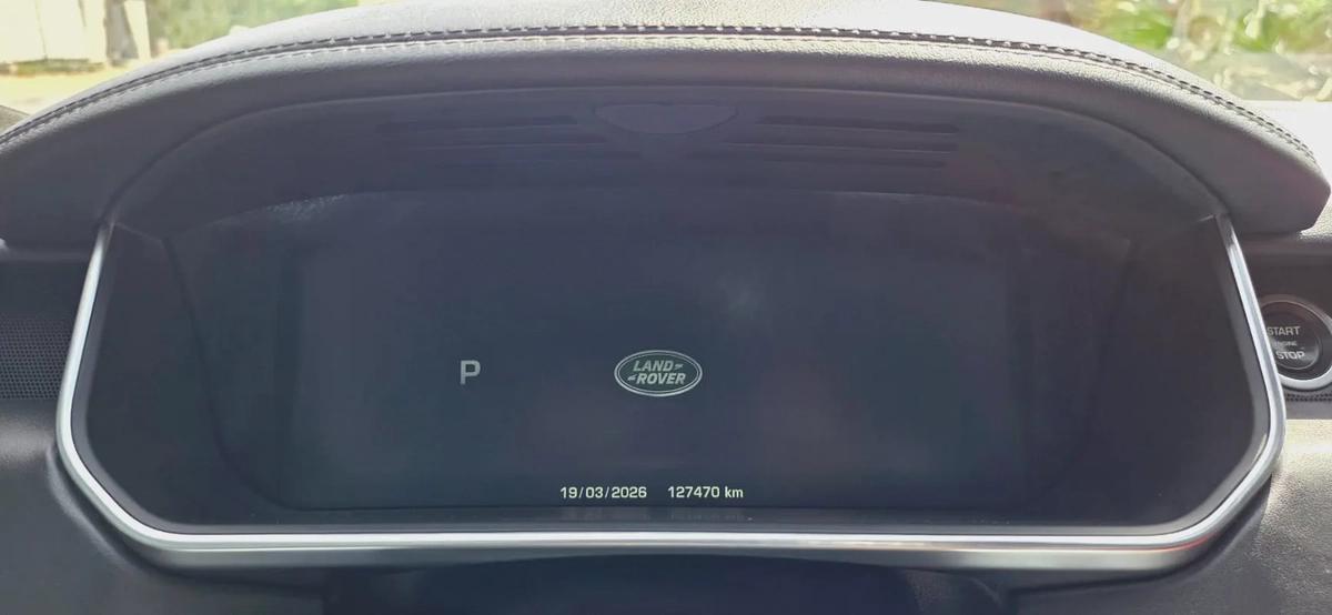 2016-Range Rover Vogue SE Supercharged-Full option-Excellent Condition-Full Service History-13-13