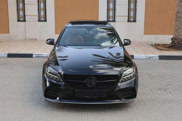 MERCEDES-BENZ C200-2021-70000KM-UNDER WARRANTY-GCC SPECS