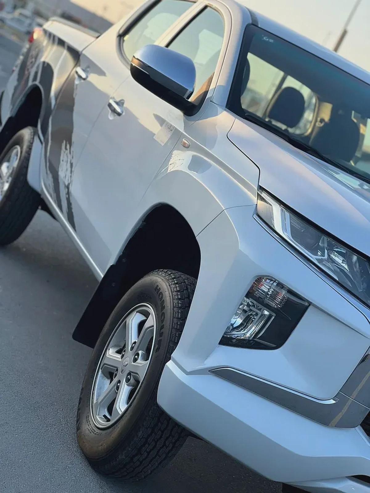 للبيع ميتسوبيشي L200 مواصفات خليجية-4-4