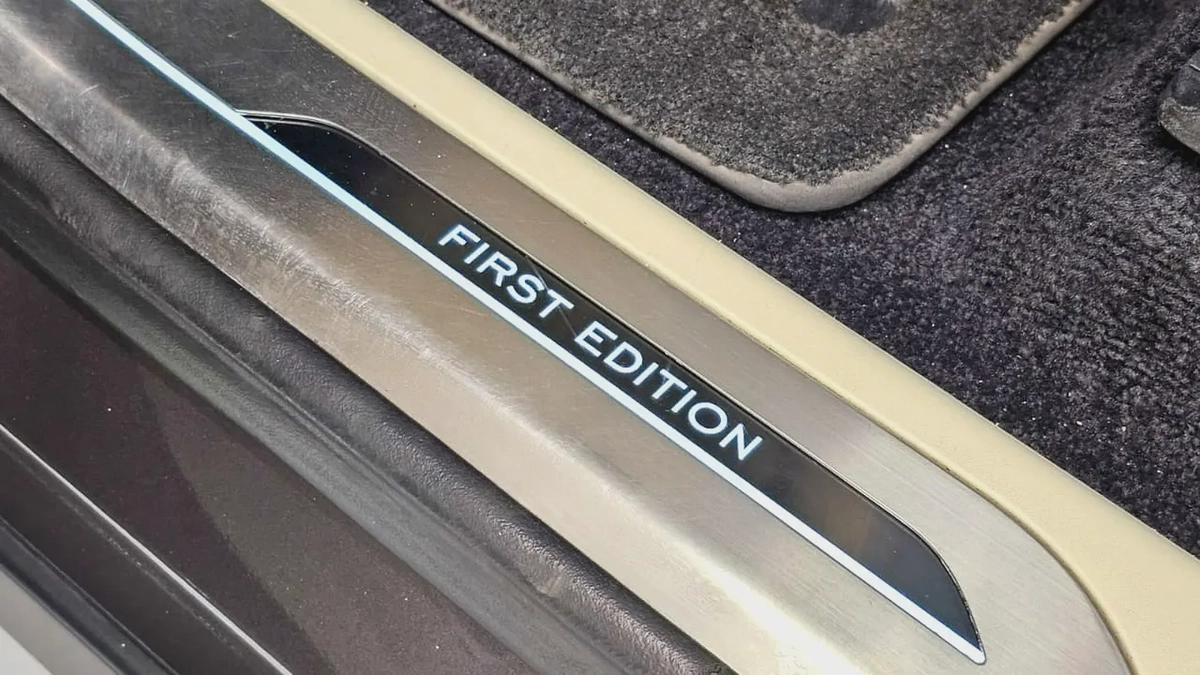 RANGE ROVER - VOGUE - FIRST EDITION - V8 P530 - GCC SPECS - UNDER WARRANTY - 2022 MODEL - GRAY/WHITE-6-6