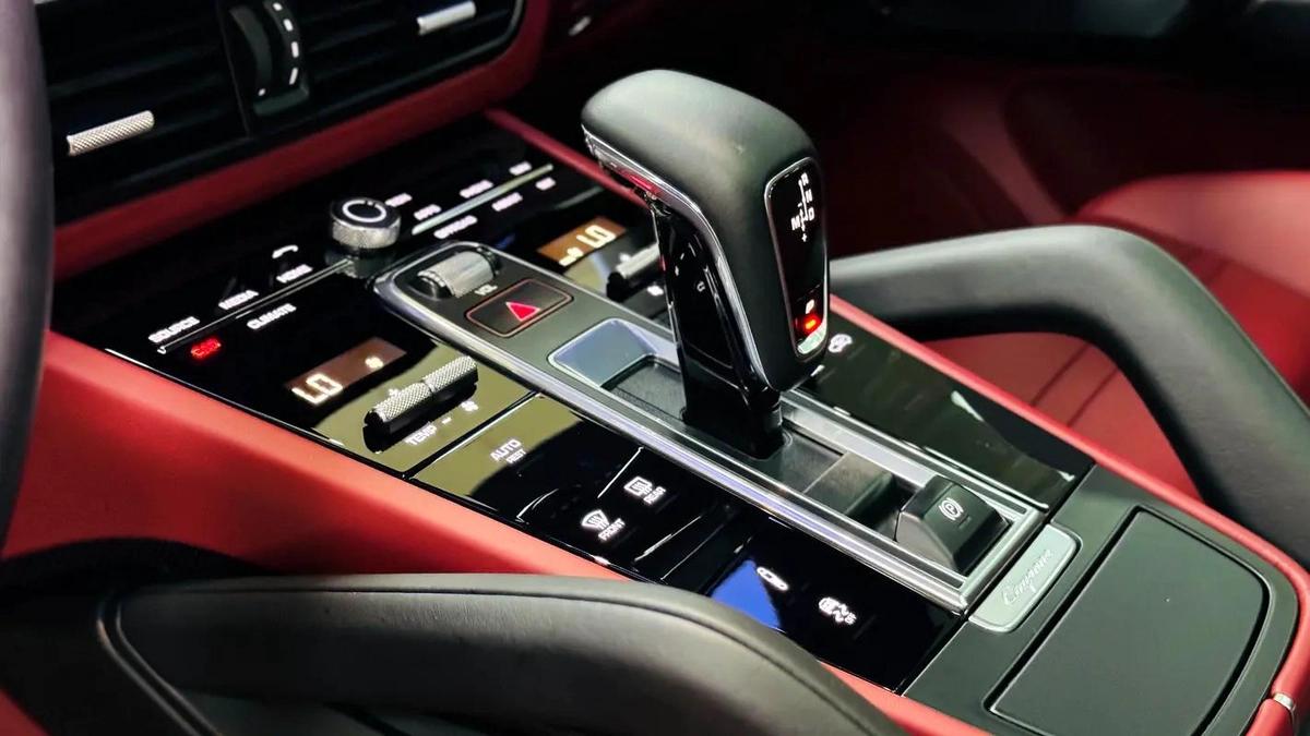 2020 Porsche Cayenne Coupe Gcc 1st Owner With Service History-8-8