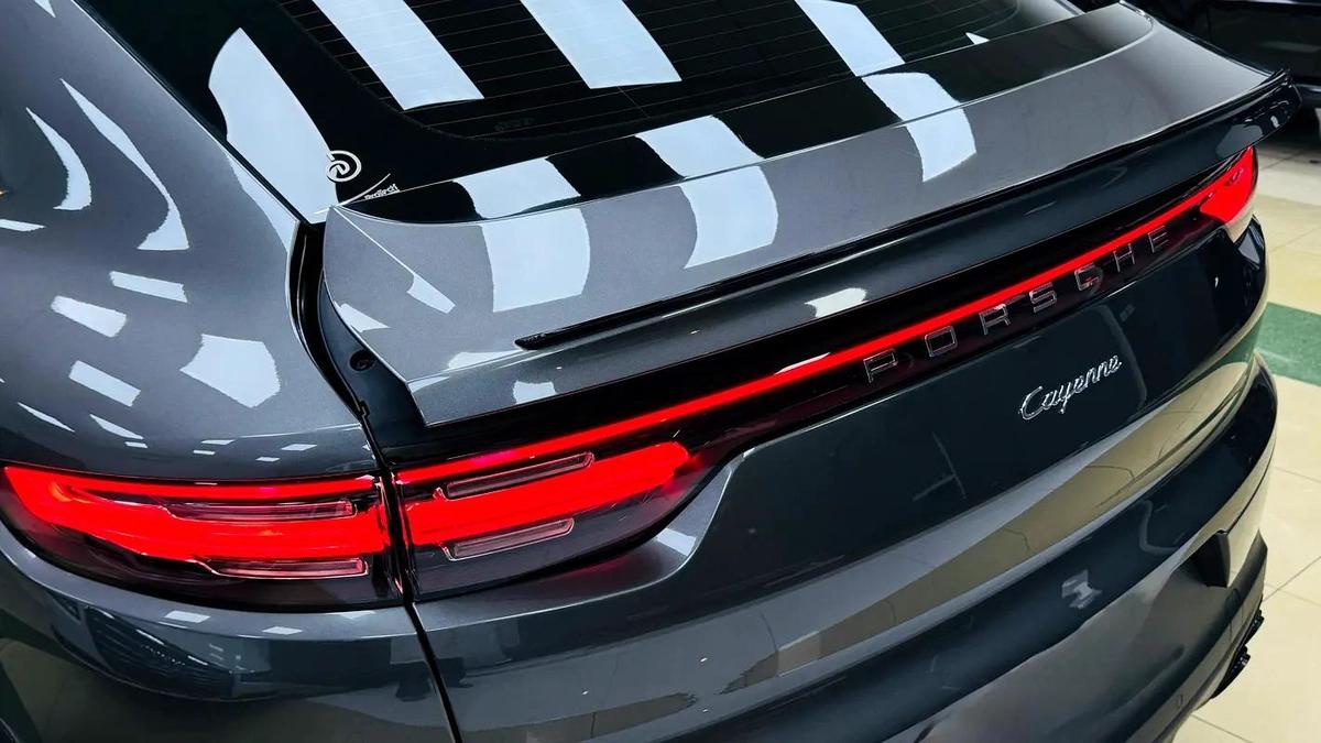 2020 Porsche Cayenne Coupe Gcc 1st Owner With Service History-1-1