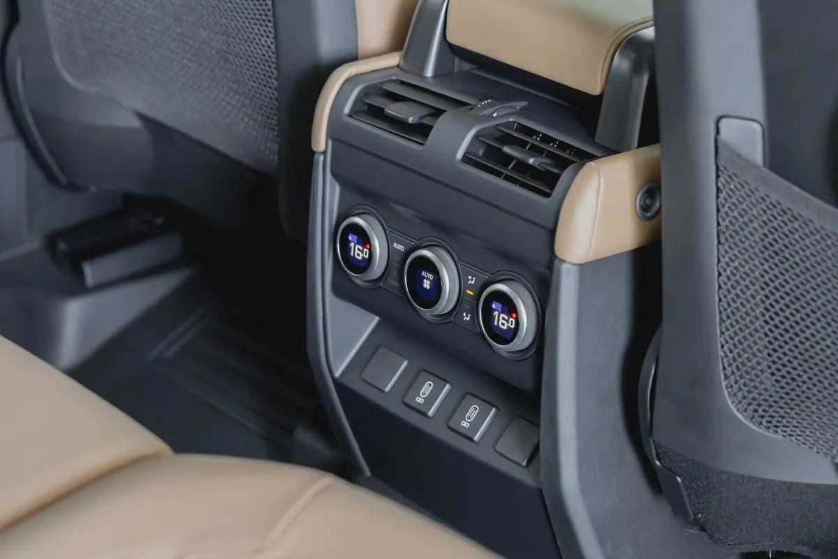Land Rover Defender | 110 X-Dynamic HSE P400 | GCC Specs | 2026 (Export)-13-13