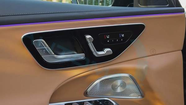 2026 Mercedes-Benz E 300 AMG EQ Boost 2.0T RWD GCC 0Km With 2 Years Unlimited Mileage Warranty